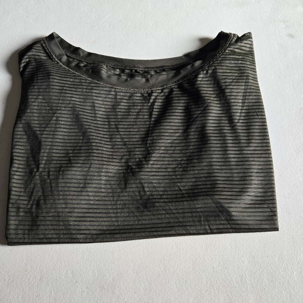 Lululemon Lean In Long Sleeve Dark Olive Color Size Medium